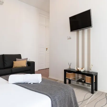 Gardenia Urban Retreat Порту