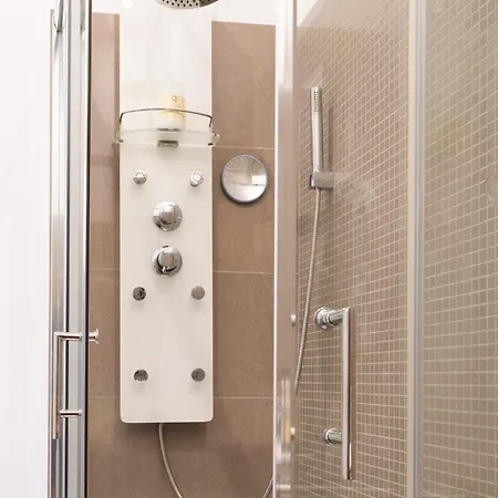 بيت ضيافة Gardenia Urban Retreat 2*